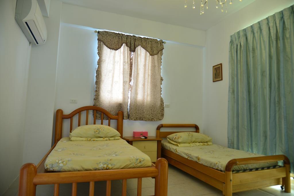 Ae 快樂 腳 旅宿 Bed & Breakfast Hualien City Room photo